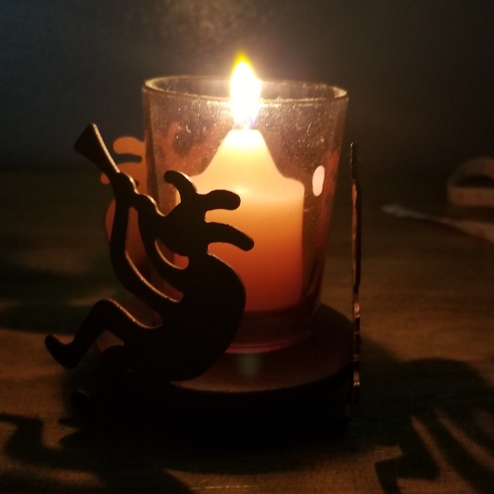 Candle holder
